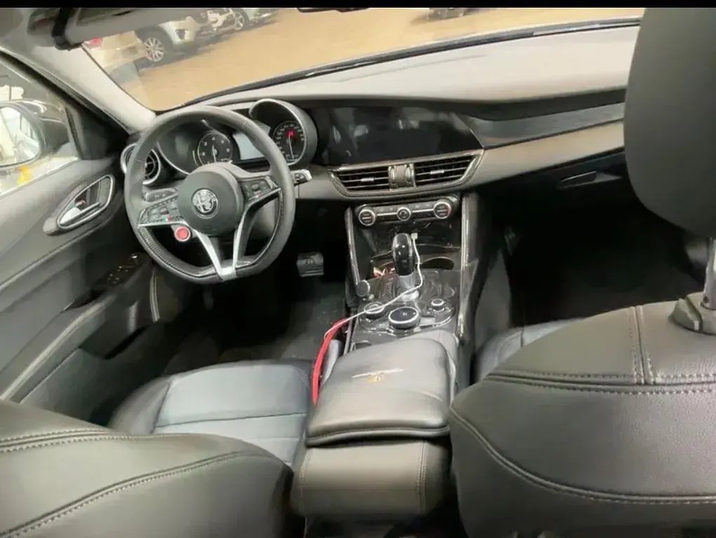 Gebraucht Alfa Romeo Giulia Super 190 PS (139 kW) 2019 Grau Limousine