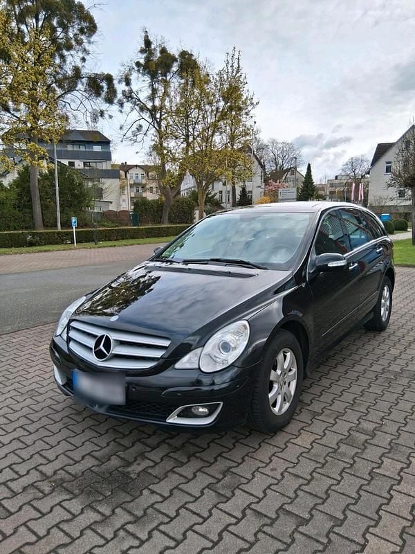 Gebraucht Mercedes R320 224 PS (164 kW) 2006 Schwarz Van / Kleinbus