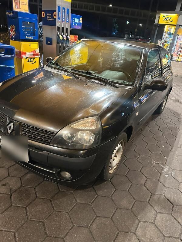 Schwarz Gebraucht 2004 Renault Clio II Kleinwagen | 700 € (Guter Preis) - Bild 1/4