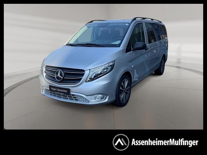 Silber Gebraucht 2022 Mercedes Vito Van | 43.289 € (Teuer) - Bild 1/4