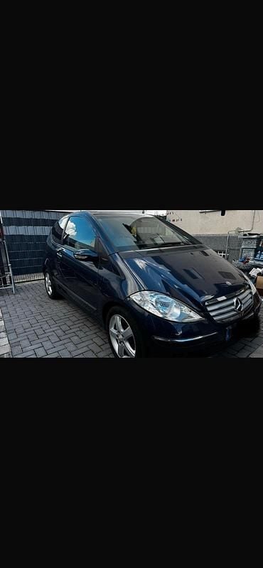 Gebraucht Mercedes A180 109 PS (80 kW) 2008 Blau Kleinwagen