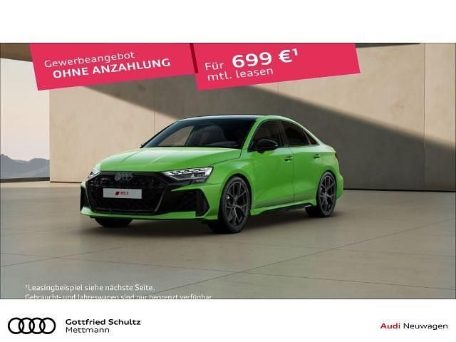 Gruen Neu 2025 Audi RS3 Performance Limousine | 77.950 € - Bild 1/4