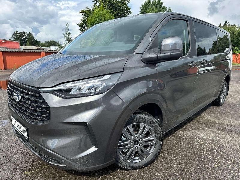 Magnetic grau Neu 2025 Ford Tourneo Custom Titanium Van / Kleinbus | 48.990 € (Guter Preis) - Bild 1/4