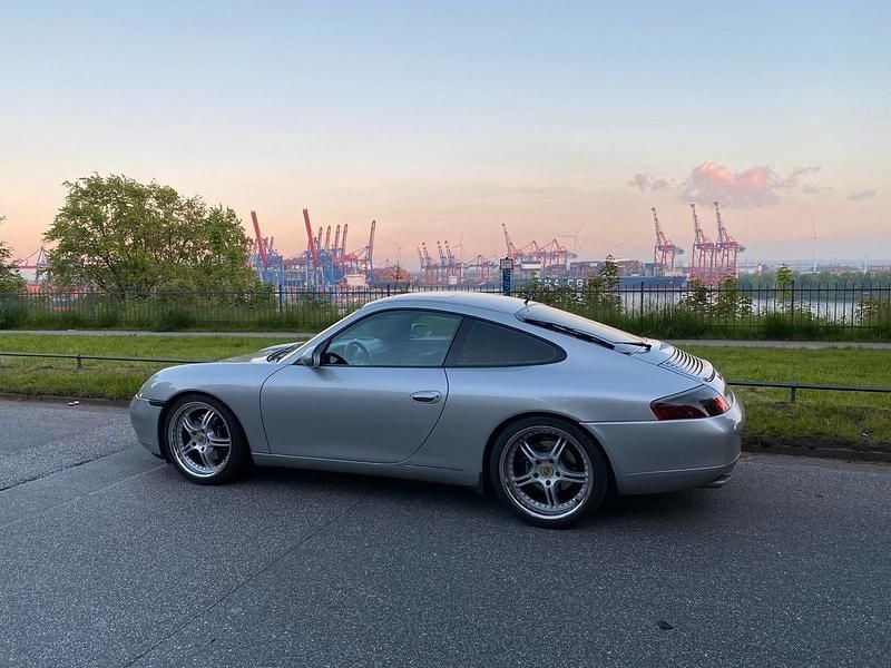 Gebraucht Porsche 911 300 PS (220 kW) 1999 Silber Coupé
