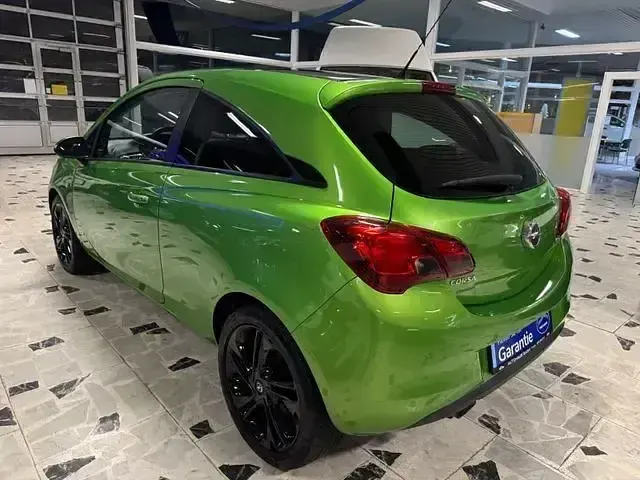 Gebraucht Opel Corsa Color Edition 116 PS (85 kW) 2015 Grün Kleinwagen