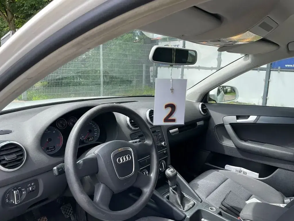 Gebraucht Audi A3 Attraction 90 PS (66 kW) 2010 Kleinwagen