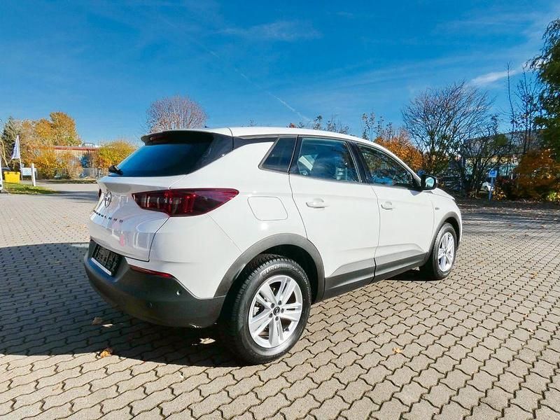 Gebraucht Opel Grandland X Enjoy 131 PS (96 kW) 2023 Weiß SUV