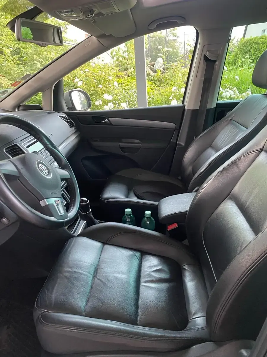 Gebraucht VW Sharan 150 PS (110 kW) 2012 Grau Van / Kleinbus