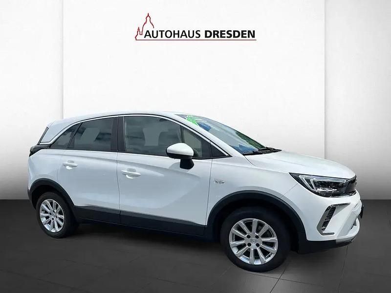 Jade weiss/arktis weiss Gebraucht 2021 Opel Crossland Elegance SUV | 15.350 € (Guter Preis) - Bild 1/4