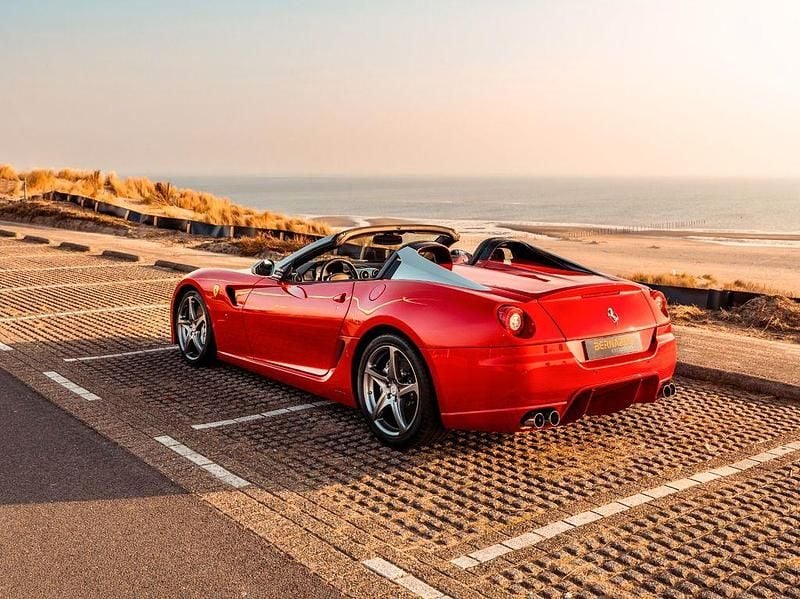 Gebraucht Ferrari 599 2011 Rot Coupé