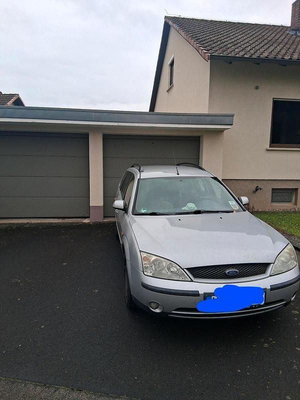 Silber Gebraucht 2002 Ford Mondeo Kombi | 2.500 € (Etwas zu teuer) - Bild 1/4