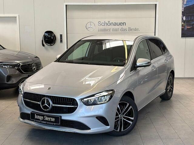 Gebraucht Mercedes B250e Progressive 163 PS (119 kW) 2023 Iridiumsilber Van / Kleinbus