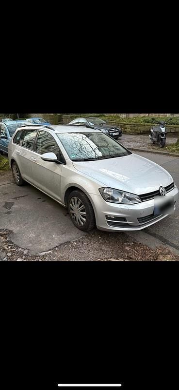 Silber Gebraucht 2015 VW Golf VII Kombi | 6.300 € (Superpreis) - Bild 1/4