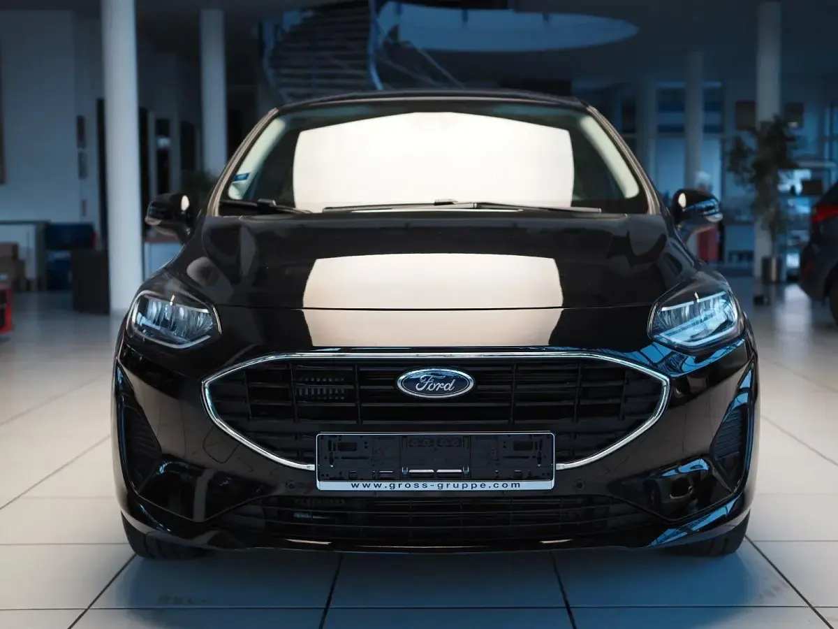 Gebraucht Ford Fiesta Cool & Connect 101 PS (74 kW) 2022 Schwarz Kleinwagen