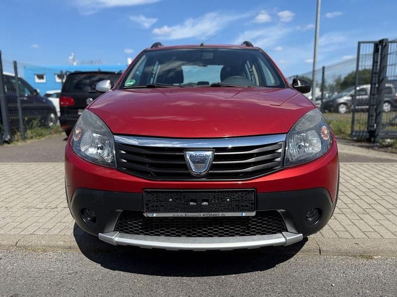 Gebraucht 2012 Dacia Sandero Stepway Kleinwagen | 2.990 € (Etwas zu teuer) - Bild 1/4