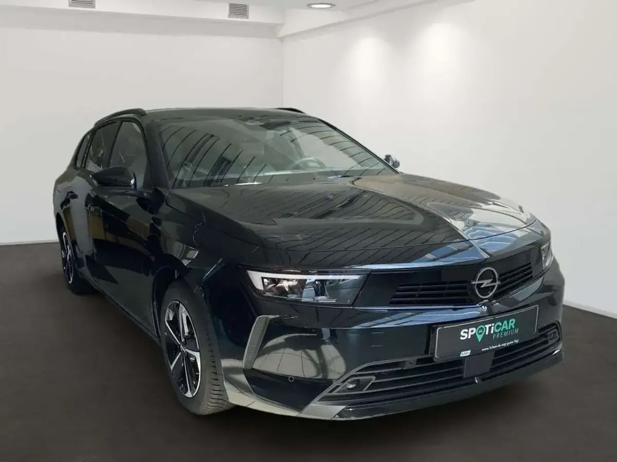 Gebraucht Opel Astra Edition 131 PS (96 kW) 2025 Dunkel weiß Kombi