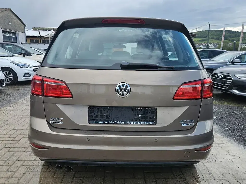 Gebraucht VW Golf Sportsvan Comfortline 150 PS (110 kW) 2014 Gold Van / Kleinbus