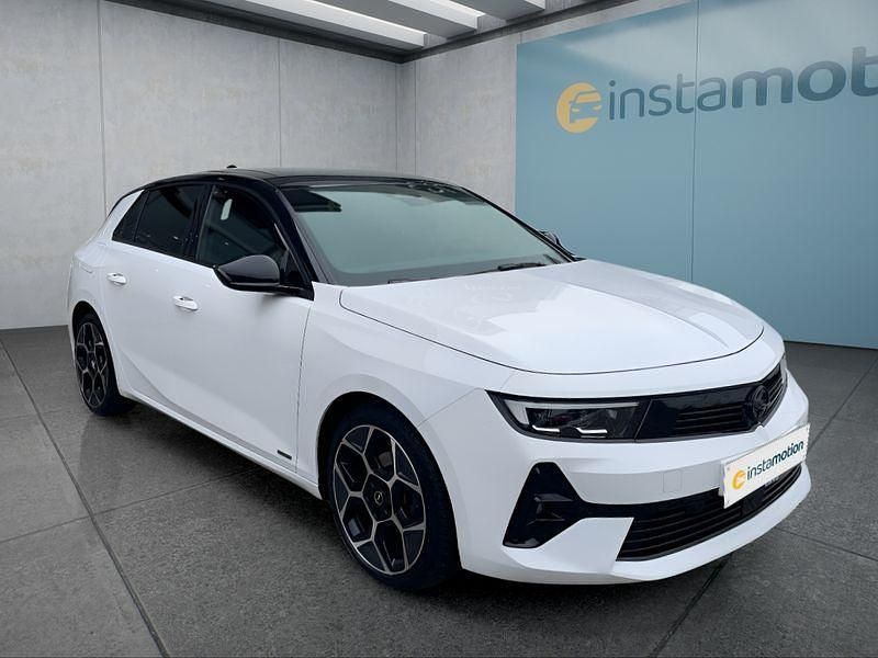 Gebraucht Opel Astra 131 PS (96 kW) 2022 Weiß Limousine