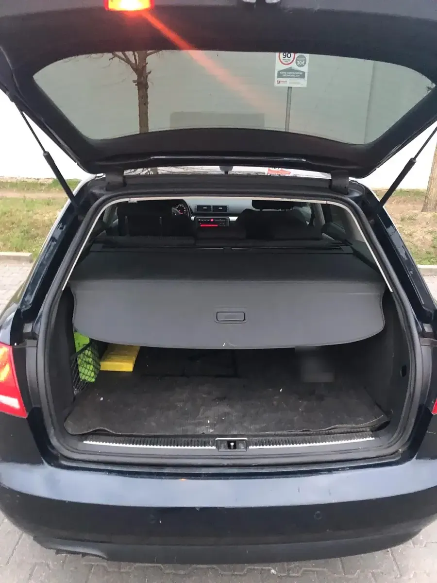 Gebraucht Audi A4 141 PS (103 kW) 2004 Blau Kombi