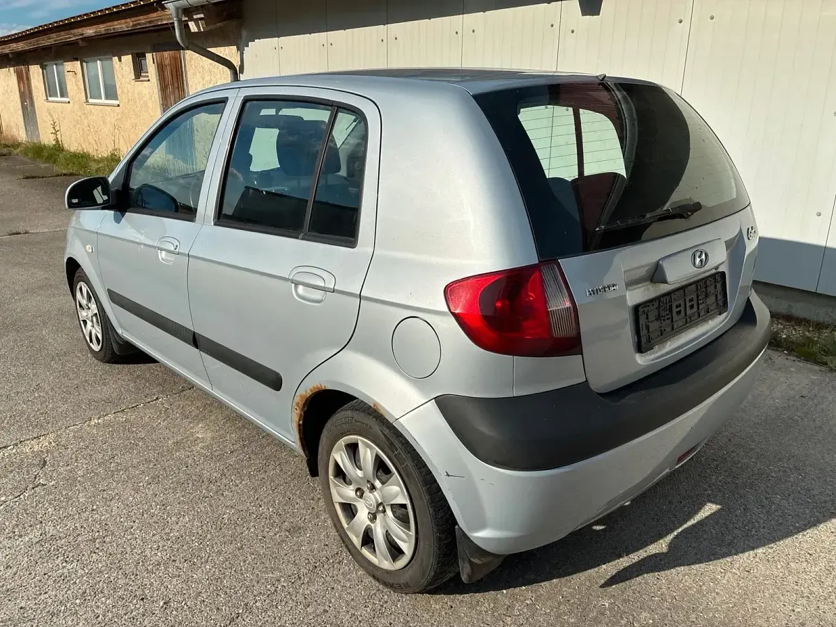 Gebraucht Hyundai Getz 67 PS (49 kW) 2009 Silber Kleinwagen