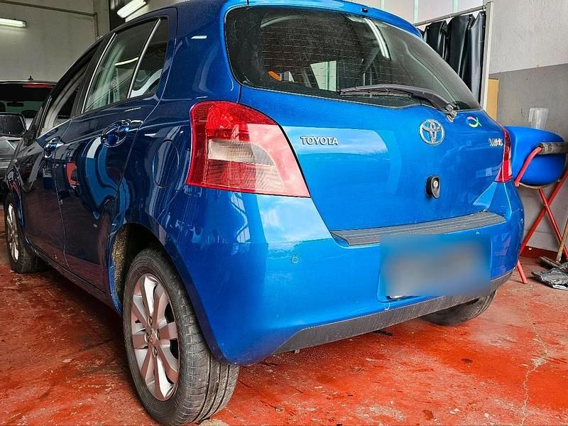 Gebraucht Toyota Yaris 87 PS (63 kW) 2008 Blau Kleinwagen