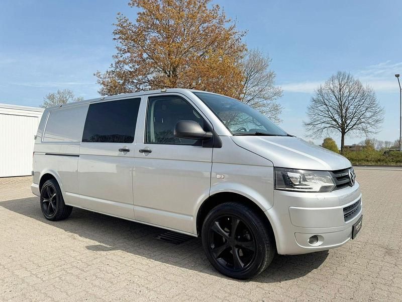 Gebraucht VW Transporter 140 PS (102 kW) 2013 Silber Van