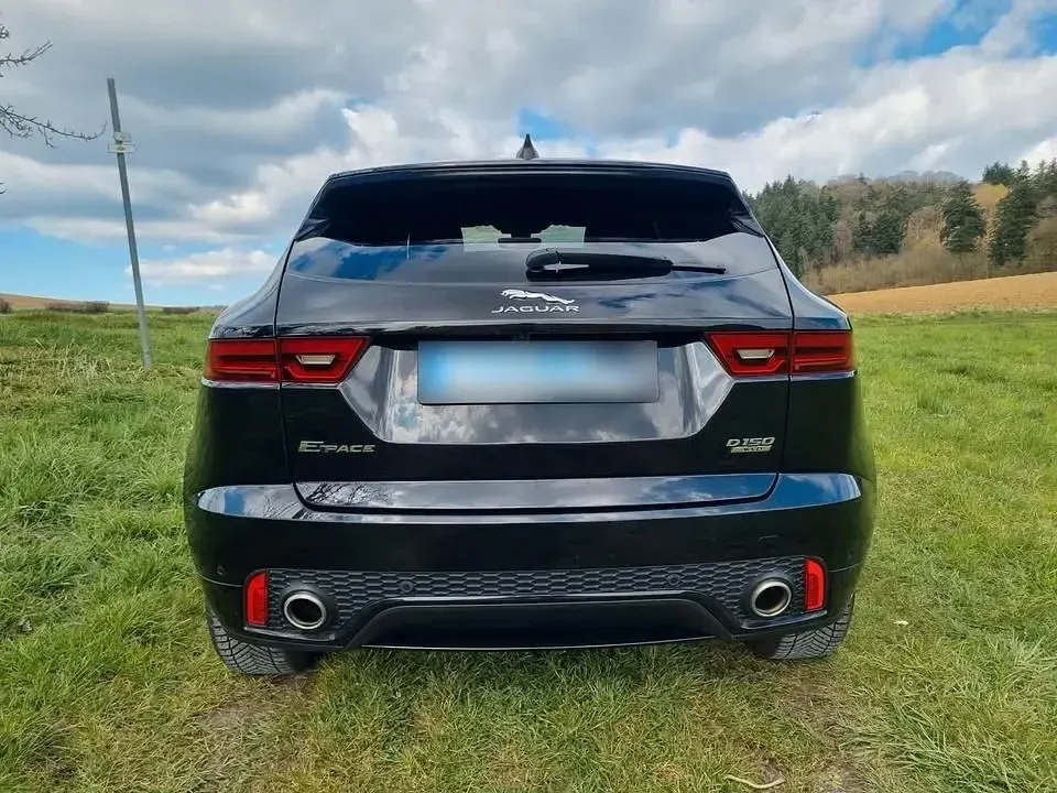 Gebraucht Jaguar E-Pace R-Dynamic 150 PS (110 kW) 2019 Schwarz SUV