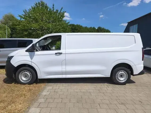 Gebraucht VW T7 110 PS (80 kW) 2025 Andere Van