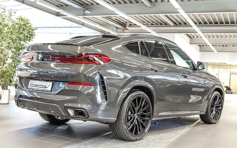 Gebraucht BMW X6 M Sport 298 PS (219 kW) 2024 Grau SUV