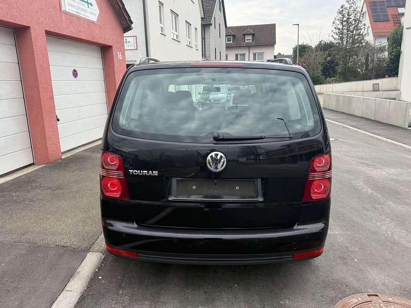 Gebraucht VW Touran Trendline 140 PS (102 kW) 2007 Schwarz Van / Kleinbus