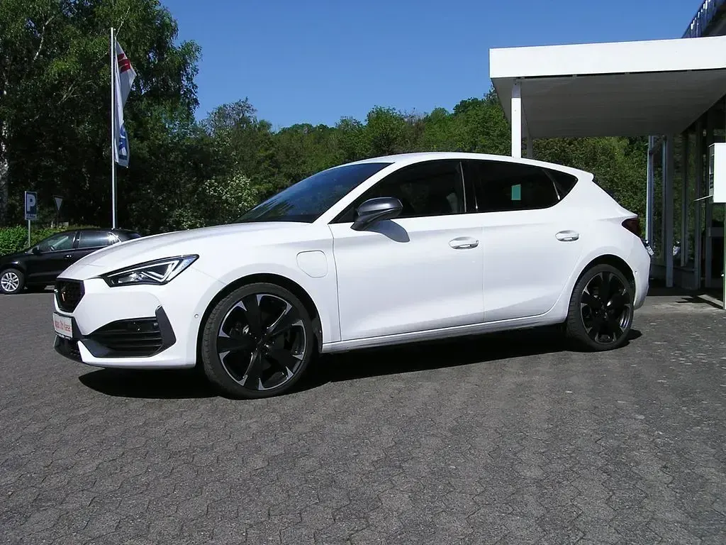 Occasion Cupra Leon 245 ch (180 kW) 2021 Blanc Berline