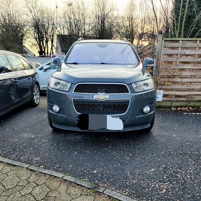 Gebraucht 2012 Chevrolet Captiva SUV | 8.700 € (Etwas zu teuer) - Bild 1/4