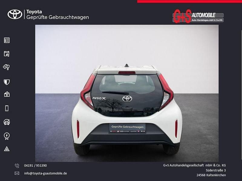 Gebraucht Toyota Aygo X 72 PS (52 kW) 2022 Weiß SUV