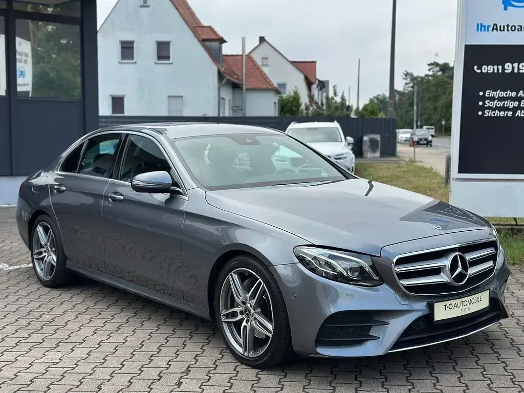 Gebraucht Mercedes E200 AMG 184 PS (135 kW) 2019 Grau Limousine
