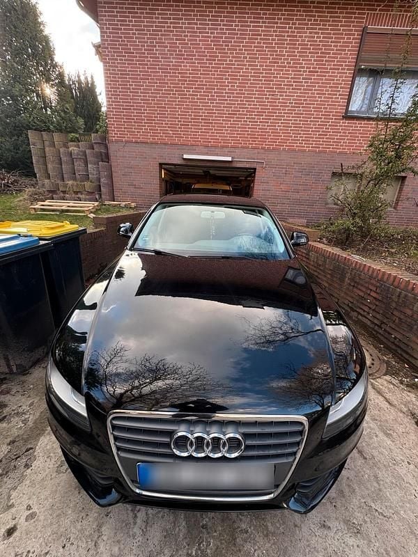 Gebraucht Audi A4 165 PS (121 kW) 2009 Schwarz Limousine