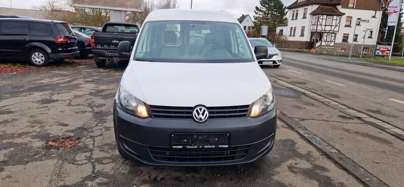 Weiß Gebraucht 2012 VW Caddy Van / Kleinbus | 6.900 € (Guter Preis) - Bild 1/4
