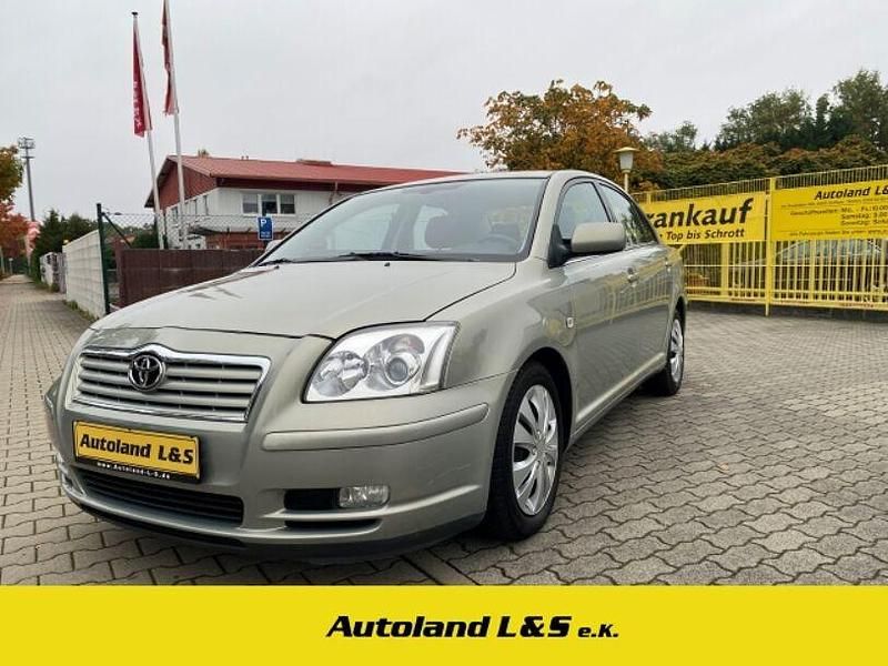 Light olive mica metallic Gebraucht 2006 Toyota Avensis Sol Limousine | 3.990 € (Guter Preis) - Bild 1/4