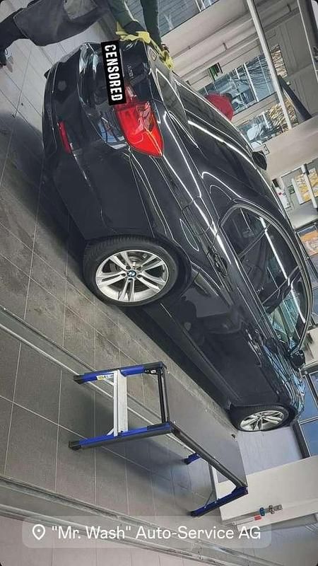 Gebraucht 2012 BMW 328 Sport Line Limousine | 17.000 € (Teuer) - Bild 1/4