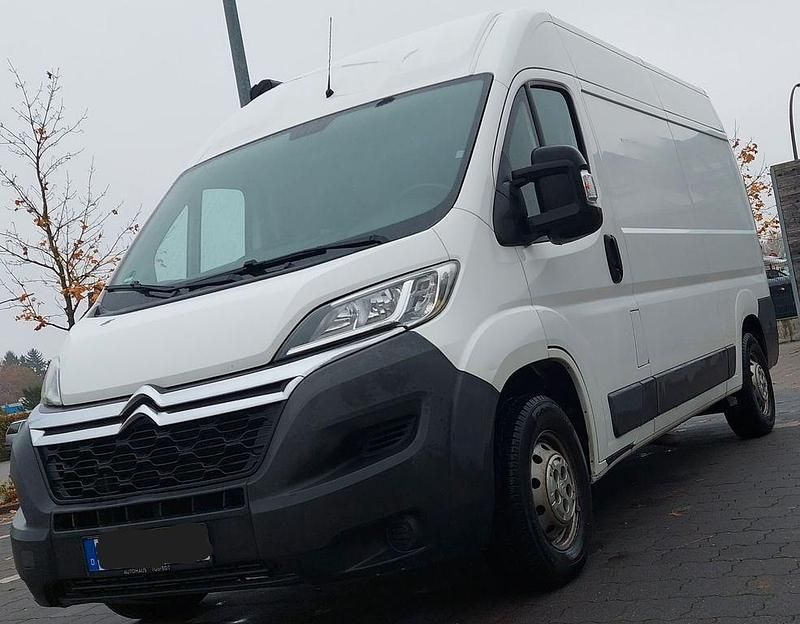 Weiß Gebraucht 2015 Citroën Jumper Van / Kleinbus | 10.500 € (Fairer Preis) - Bild 1/4