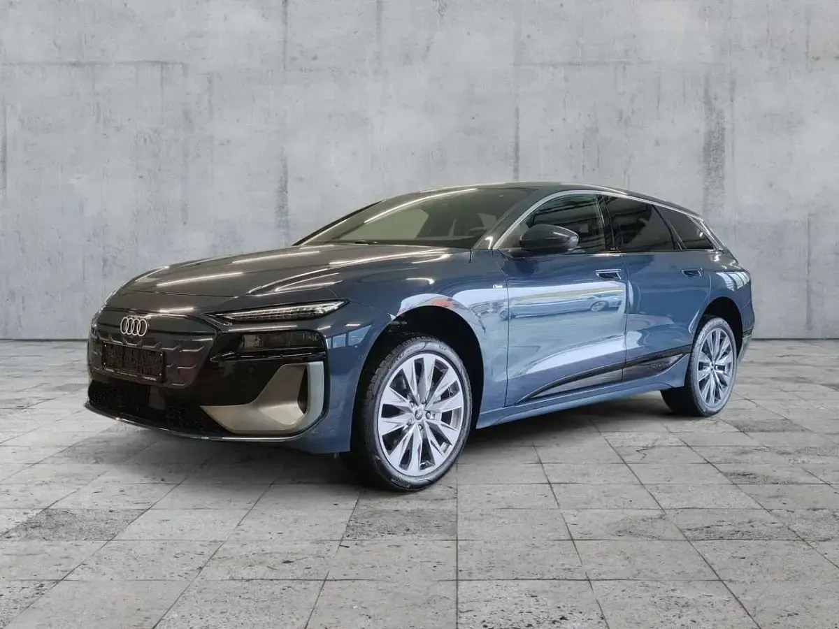 Gebraucht Audi A6 e-tron S-Line 269 kW (367 PS) 2025 Blau Kombi