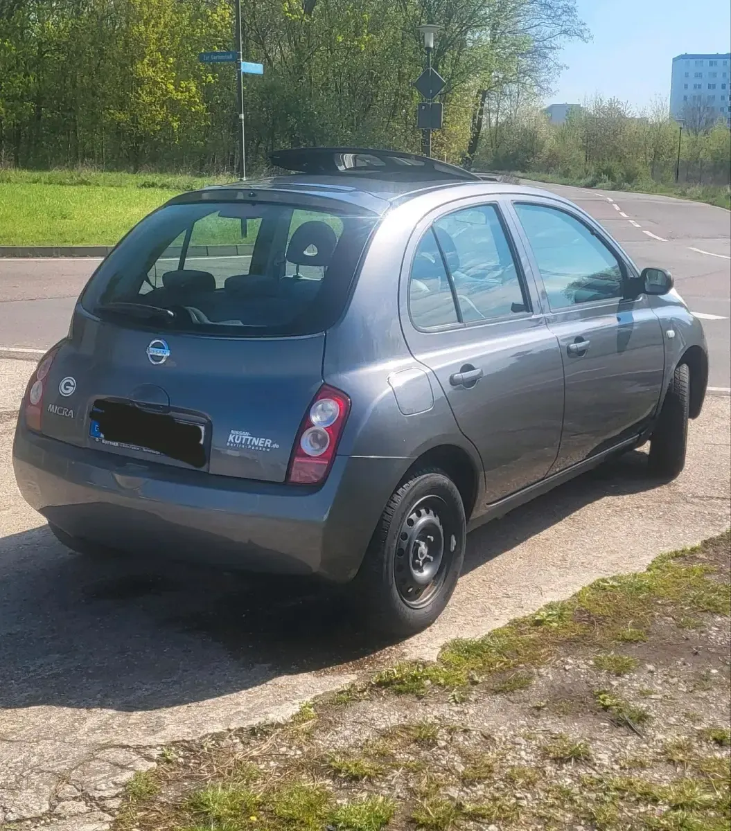 Gebraucht Nissan Micra 68 PS (50 kW) 2003 Grau Kleinwagen