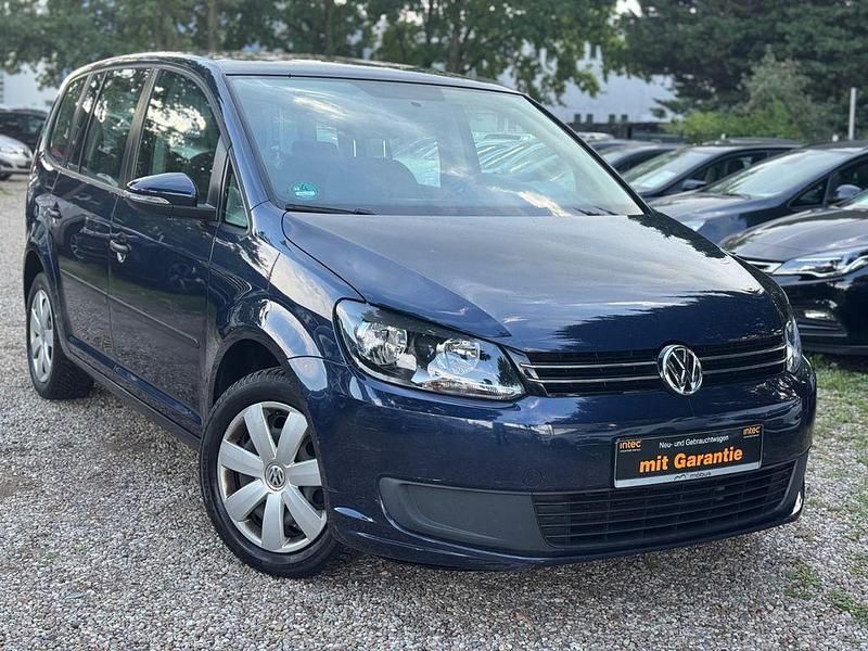 Blau Gebraucht 2014 VW Touran Van / Kleinbus | 6.290 € (Fairer Preis) - Bild 1/4