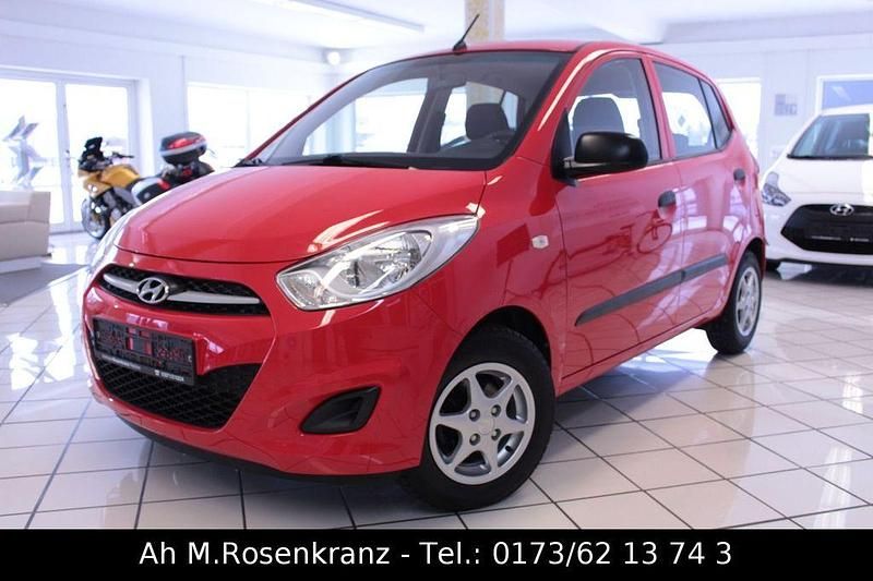 Gebraucht Hyundai i10 69 PS (50 kW) 2013 Rot Kleinwagen