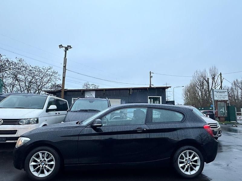 Gebraucht BMW 114 Advantage 102 PS (75 kW) 2012 Schwarz Kleinwagen