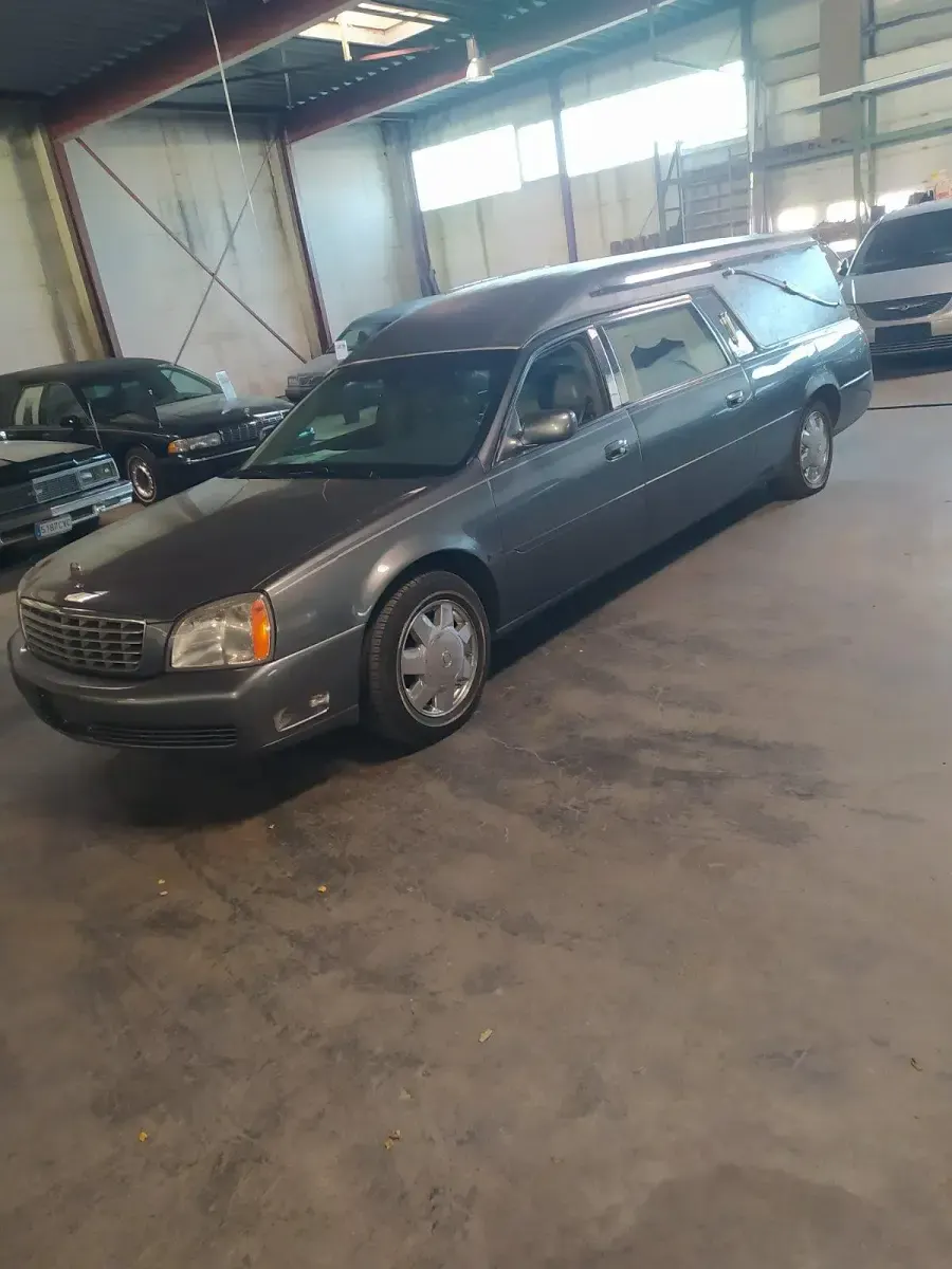 Gebraucht Cadillac Deville 281 PS (206 kW) 2006 Grau Limousine