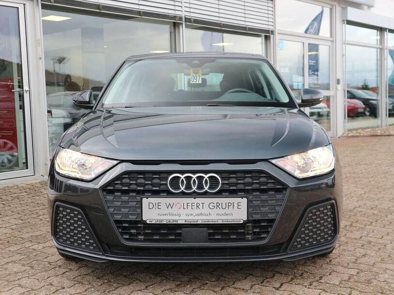 Gebraucht Audi A1 95 PS (69 kW) 2021 Grau SUV