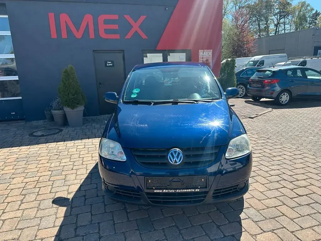 Second-hand VW Fox 54 CP (39 kW) 2008 Albastru Hatchback
