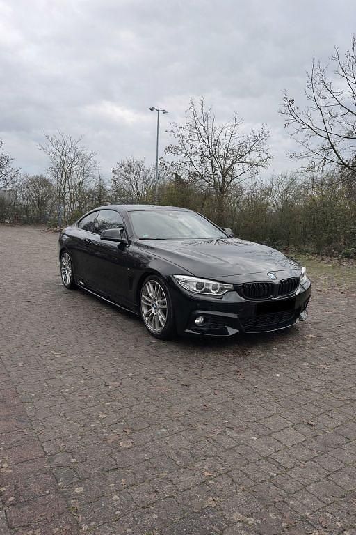 Schwarz Gebraucht 2015 BMW 435 M Performance Coupé | 15.990 € (Fairer Preis) - Bild 1/4