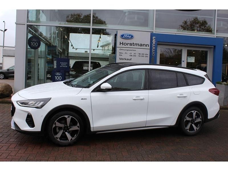 Gebraucht Ford Focus Active X 116 PS (85 kW) 2024 Weiß Limousine