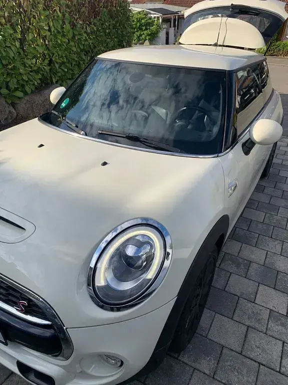 Używany Mini Cooper S 192 KM (141 kW) 2017 Biały Hatchback